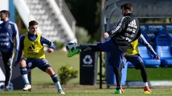 En 30 segundos, Messi se encargó de Armani y Caballero