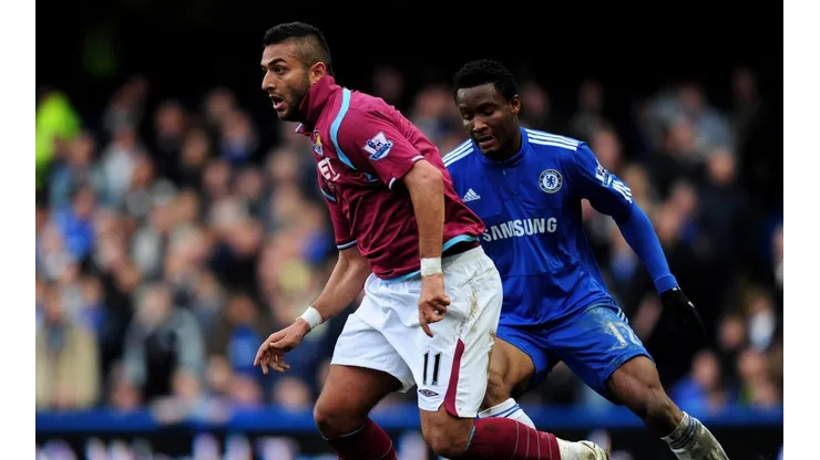 Mido durante su paso por West Ham United.