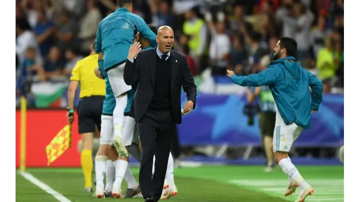 ¡UNA BARBARIDAD! Zizou enloqueció con el golazo de Bale.