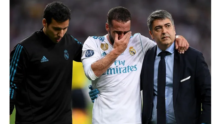 AFUERA. La frustración de Dani Carvajal al salir del campo en la final de la Champions (Foto: Getty).
