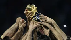 LA OBSESIÓN DE TODOS. El trofeo que todos quieren tener: la Copa del Mundo (Foto: Getty).
