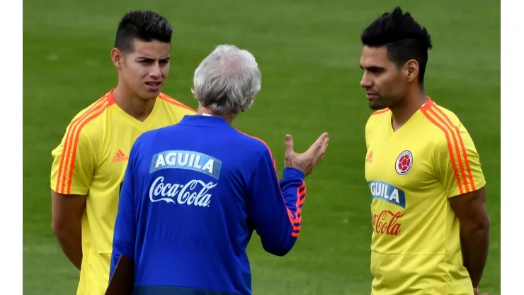 Foto de James Rodriguez con Radamel Falcao