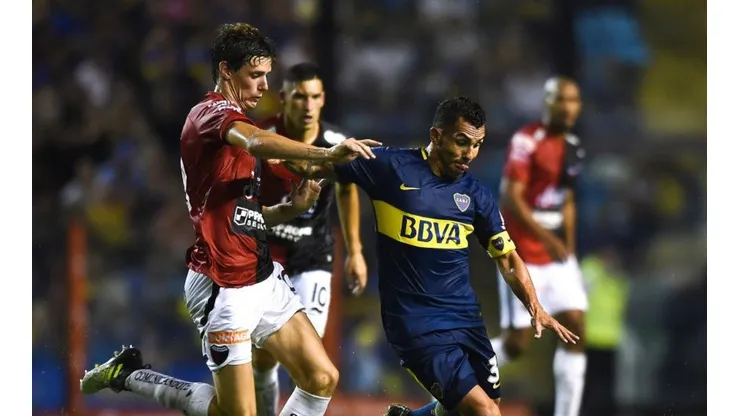Germán Conti con la camiseta de Colón de Santa Fe.