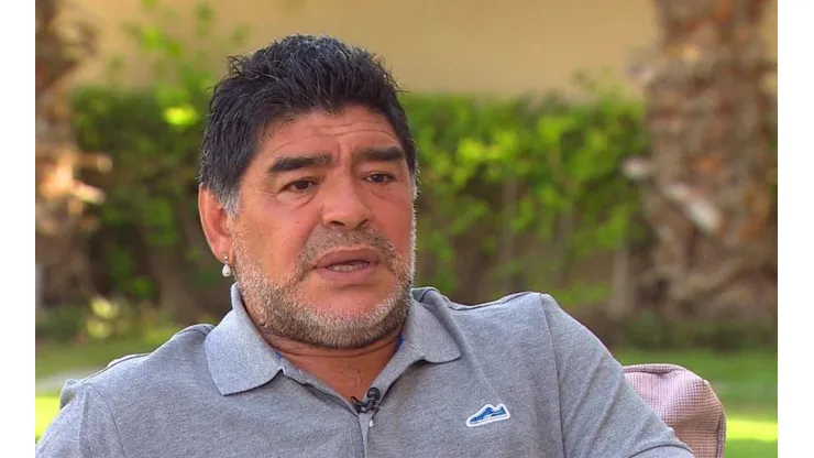 Maradona: "Creo en los jugadores, no en el técnico"