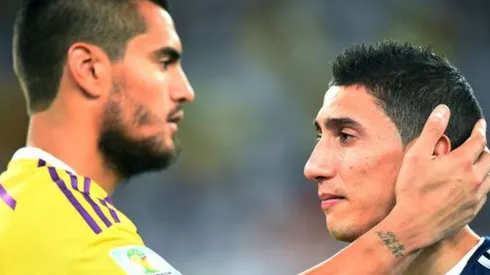 Sergio Romero y Ángel Di María en Brasil 2014.