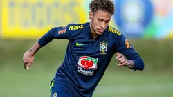 ¡QUÉ BUENO QUE VOLVISTE, CRACK! Neymar ya se ilusiona con romperla en Rusia.