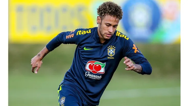 ¡QUÉ BUENO QUE VOLVISTE, CRACK! Neymar ya se ilusiona con romperla en Rusia.