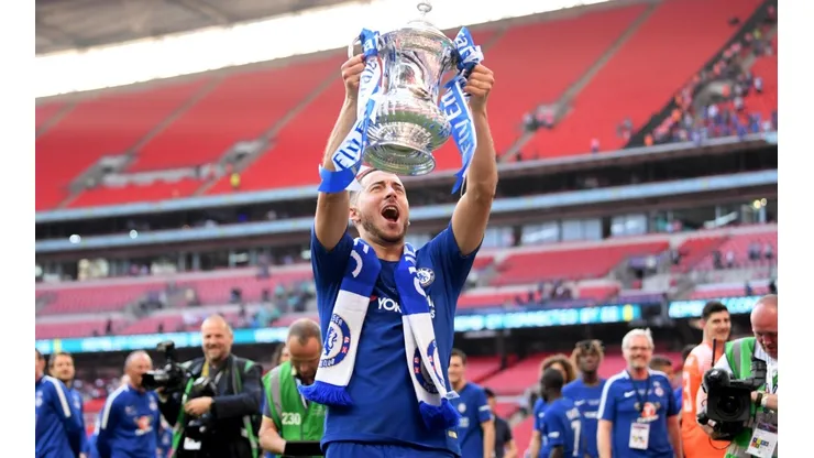 Guardiola estaría preparando una oferta de 115 millones de euros por Hazard