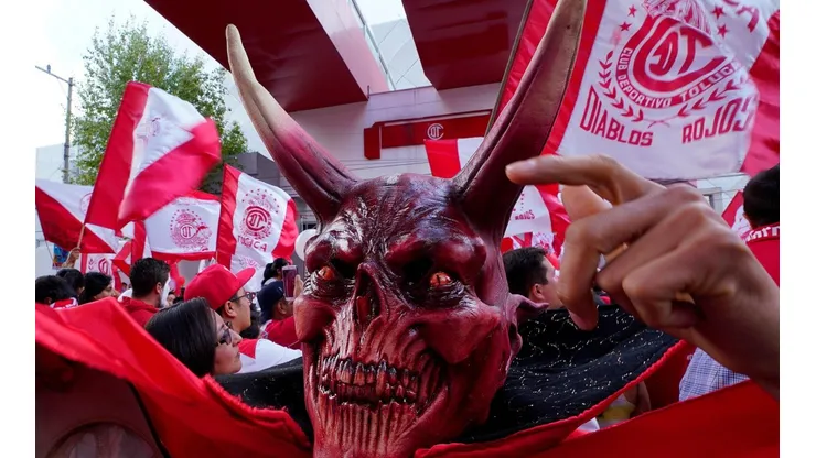 La afición de Toluca va con todo por la copa. (Jam Media)