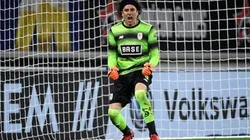 Fans del América apoyaron a Memo Ochoa desde Bélgica