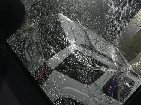 Santos investigará agresión a palco y camión de Toluca