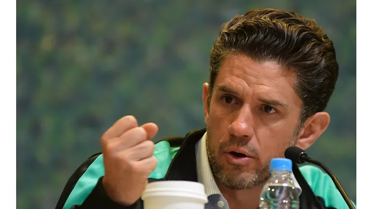 Llaman "descartes" a plantel de Santos y su presidente explota