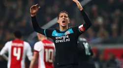 UN DISTINTO. De Jong es emblema del PSV, pero evalúa un cambio radical en su vida.