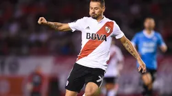 Rodrigo Mora con la camiseta de River.