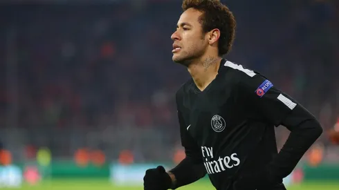 El PSG comenzó a hablar con Neymar para que se quede en el club