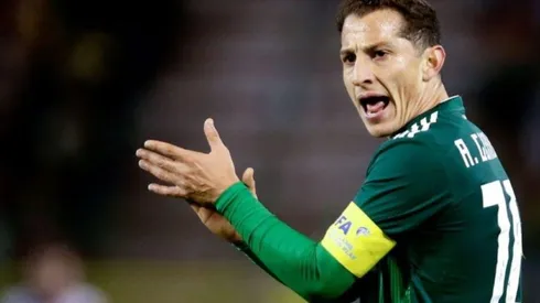 Guardado se recupera tras operación mandando 'loco' mensaje al Betis