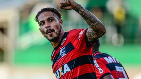 PUÑO CERRADO. Paolo Guerrero confía en todavía poder estar en el Mundial de Rusia 2018.