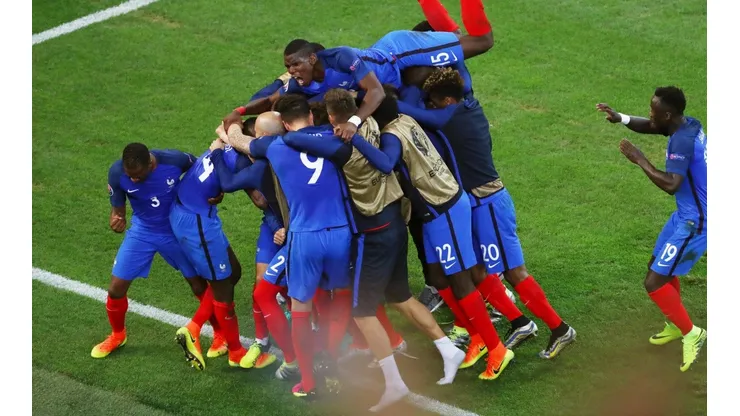 ¡LES BLEUS YA ESTÁN LISTOS! Francia y una convocatoria con varios ausentos.