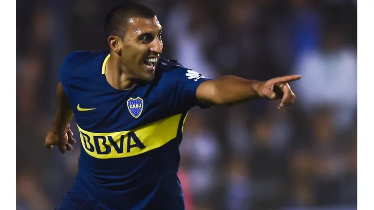 Wanchope festeja su presente en Boca