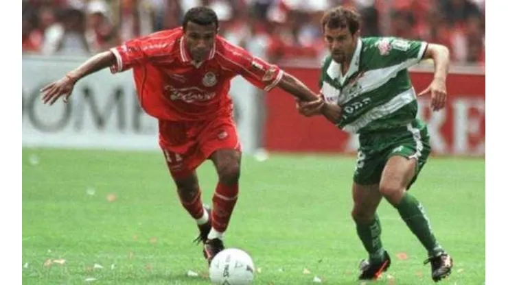 Cristante ve ingredientes de clásico en el Santos vs Toluca