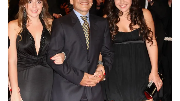 Diego con sus hijas Dalma y Giannina