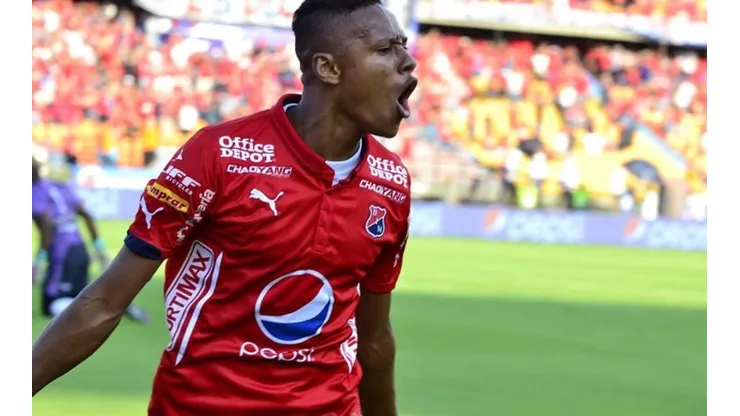 León le peleará a Boca Juniors fichaje colombiano