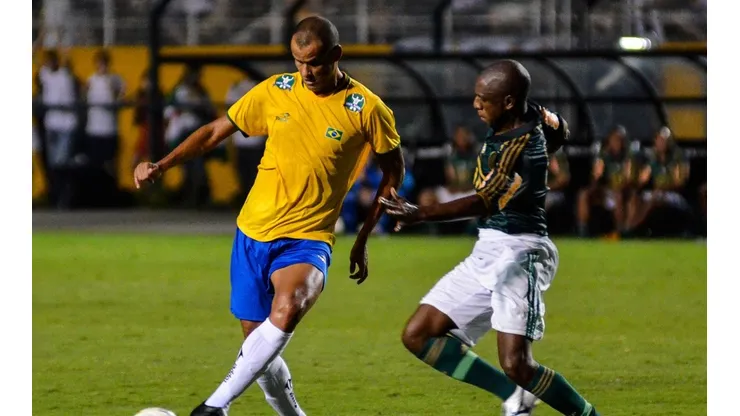Rivaldo, un ícono del fútbol brasileño.
