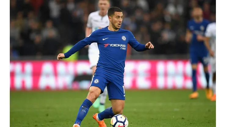 Hazard puso condiciones para seguir en el Chelsea