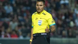 Asignan al árbitro para la final de ida de Liga MX entre Santos y Toluca
