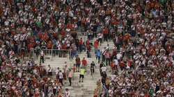 LAMENTABLE NOTICIA. Un fanático de River falleció tras el partido contra San Lorenzo (Foto: Getty).