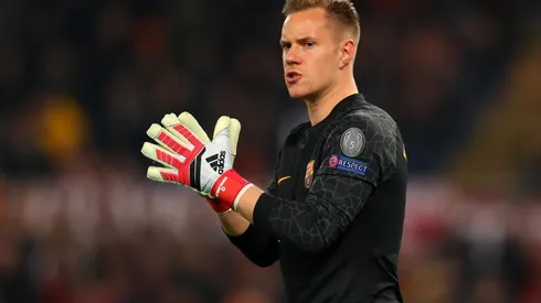 Ter Stegen le dio fuerzas a Dani Alves