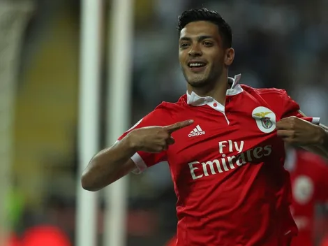 Raúl Jiménez quiere seguir en Benfica