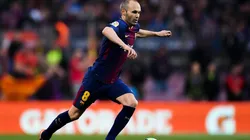 El Barcelona pone a la venta una camiseta en homenaje a Iniesta
