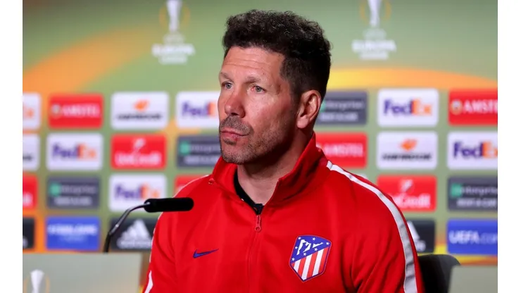 La pareja de Simeone habría dicho que el PSG se interesó en él