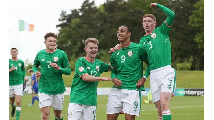 Irlanda en su partido anterior derrotó a Bosnia-Herzegovina (Foto: @FAIreland)