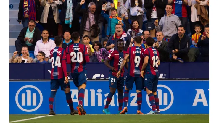Levante le metió cinco al Barcelona campeón y lo dejó sin invicto