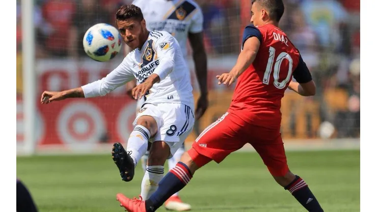 Técnico del LA Galaxy, optimista tras la lesión de Jona dos Santos