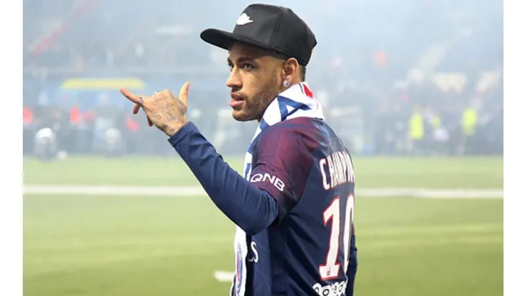 Manchester United le plantó competencia al Madrid por Neymar