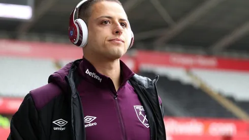 RUMBO A LA BANCA. Javier Hernández es duda para el último partido de la temporada del West Ham (Foto: Getty).