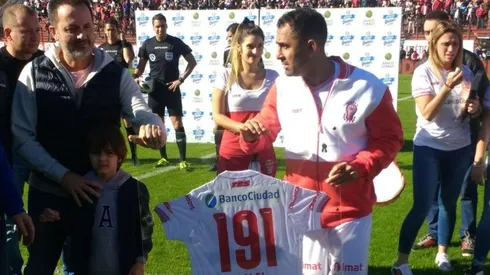 APLAUSOS, ROLFI. Montenegro llegó a 191 partidos con "su" Globo querido.