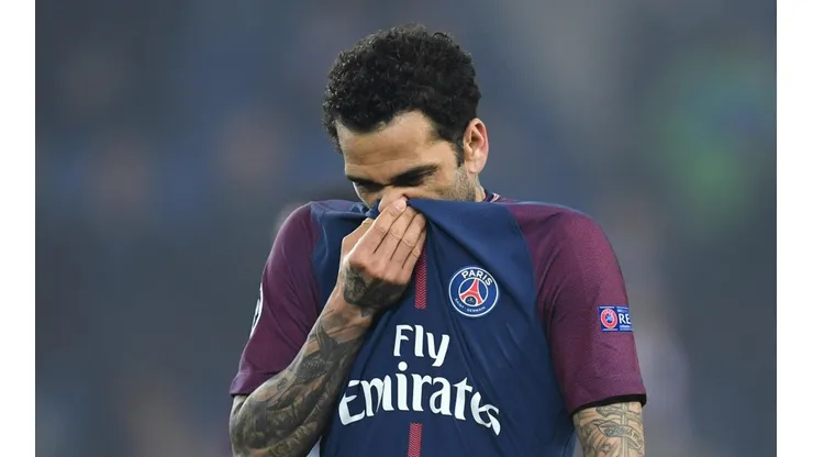 Foto de Dani Alves, jugador de Paris Saint Germain.
