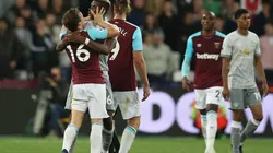 CARA A CARA. Mark Noble y Paul Pogba a los golpes en West Ham-Manchester United (Foto: Getty).