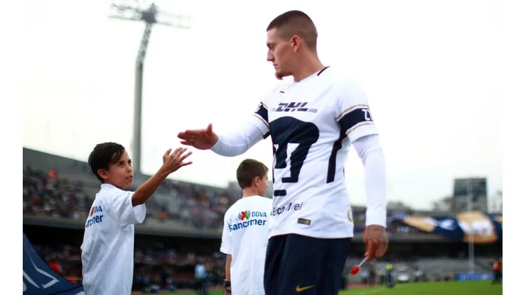 LA FIGURA. Nicolás Castillo en sus últimos partidos como jugador de Pumas (Foto: Getty).