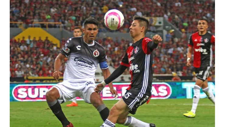 América, delante en las negociaciones por la joya de Atlas