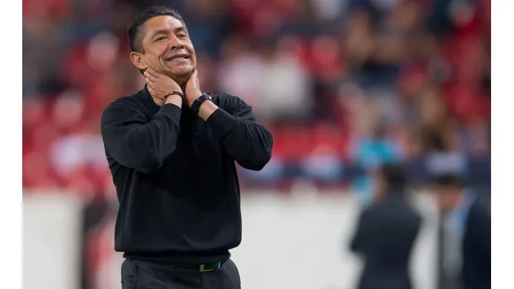 Nacho Ambriz, fue auxiliar del entrenador Javier Aguirre en el Osasuna y el Atlético de Madrid en la liga española
