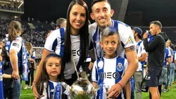 Héctor Herrera llegó a Porto en 2013, desde entonces no había alzado ningún título (Foto: @FCPorto)