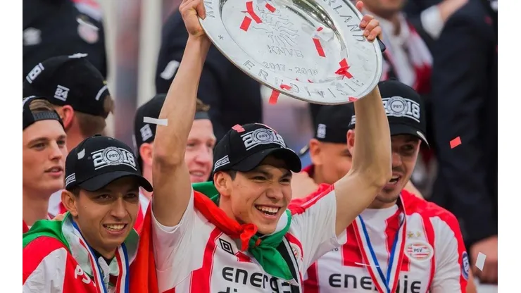 Chucky Lozano, incluido en el once ideal de la Eredivisie