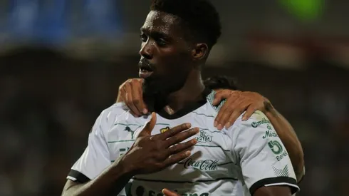 Djaniny Tavares de Santos