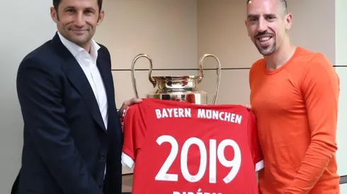 Franck Ribéry jugará un año más en Bayern Munich