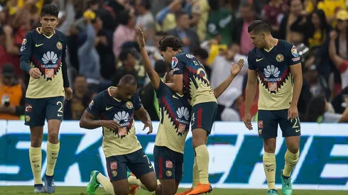 América avanzó a semifinales casi sin transpirar.